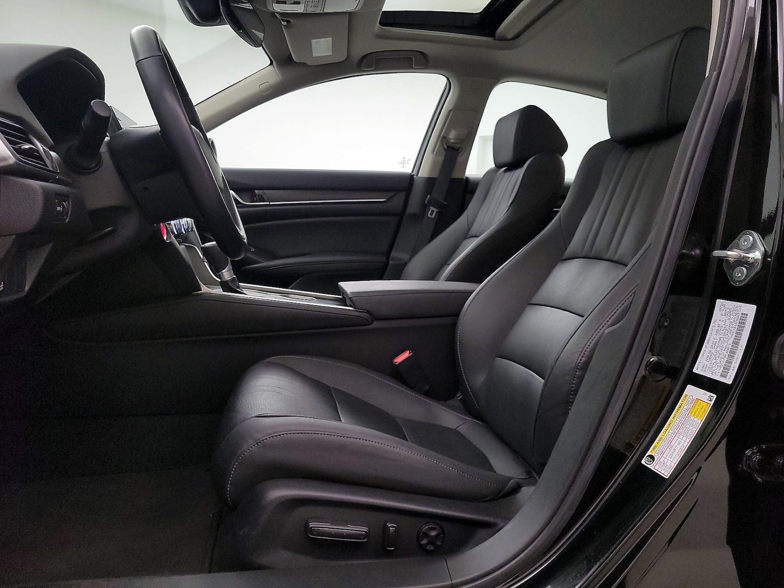 2020 Honda Accord EX-L - Photo 12