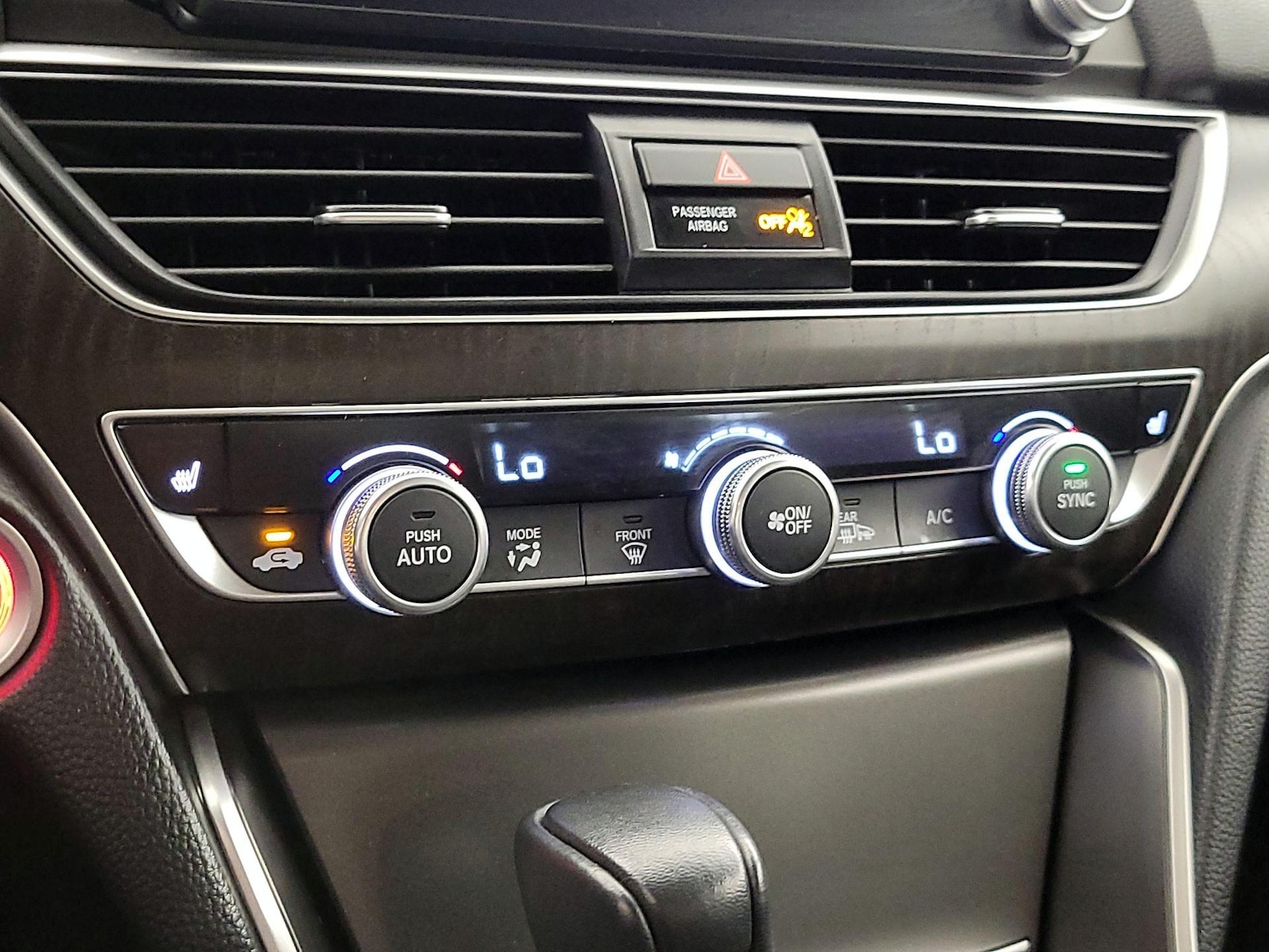 2020 Honda Accord EX-L - Photo 17