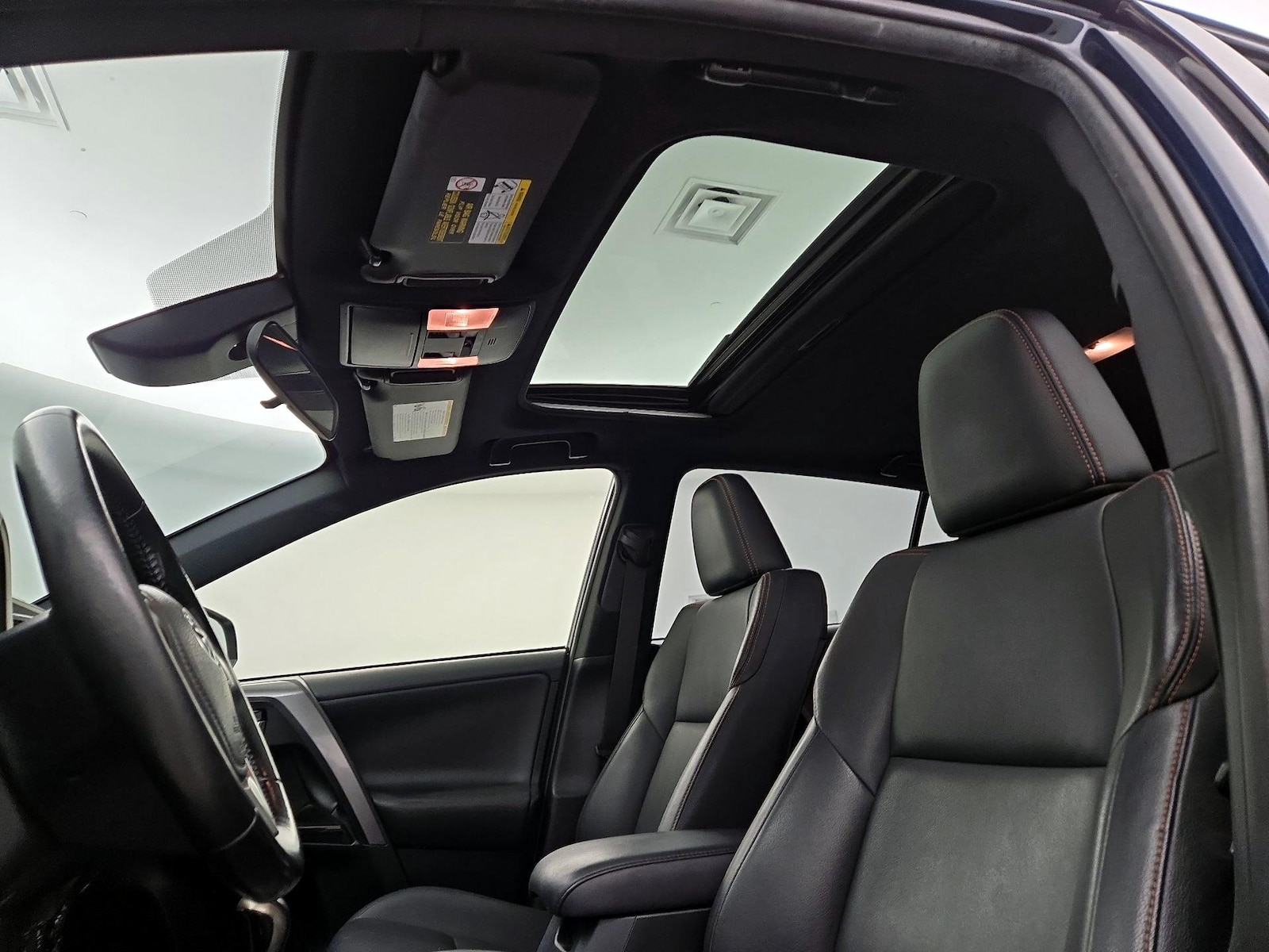 Sunroof(s) & Overhead Airbags