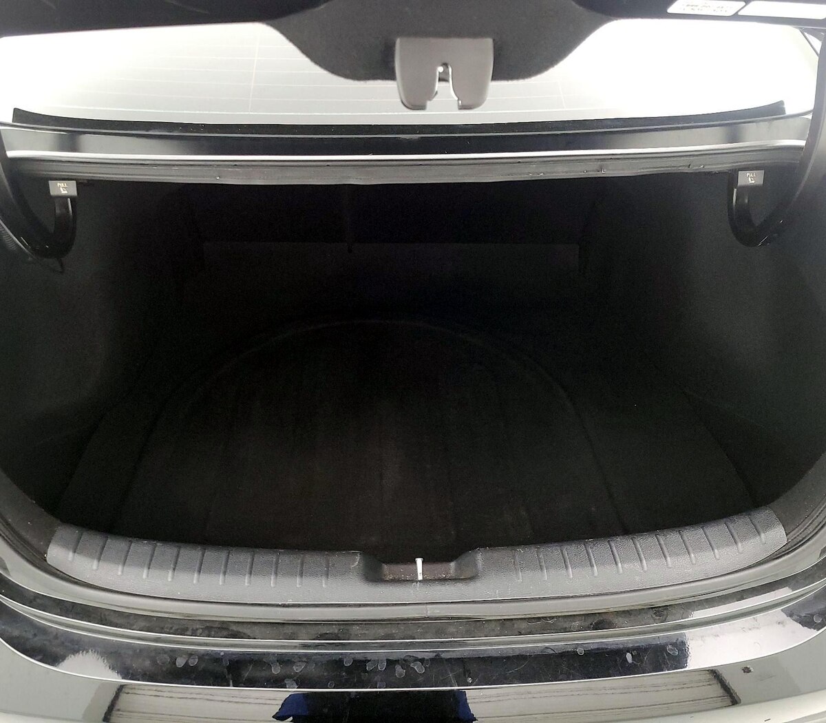 Trunk/Cargo (Seats Up)