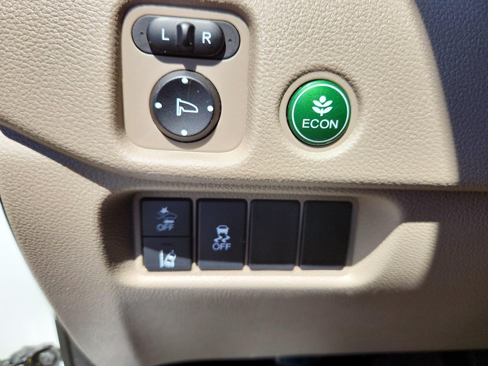 2020 Honda Pilot EX - Photo 13