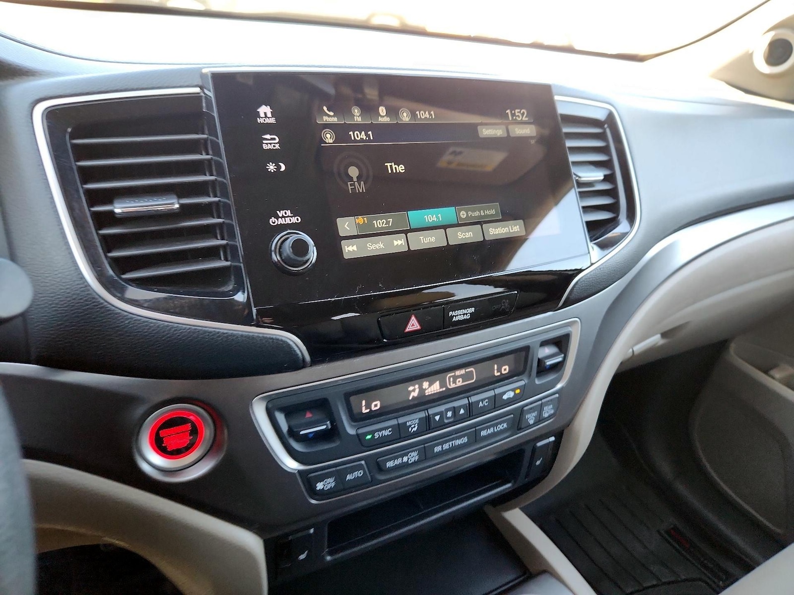 2020 Honda Pilot EX - Photo 15