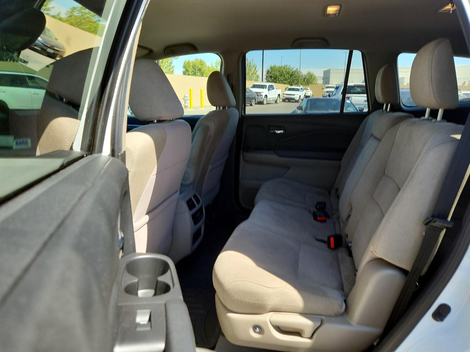 2020 Honda Pilot EX - Photo 19