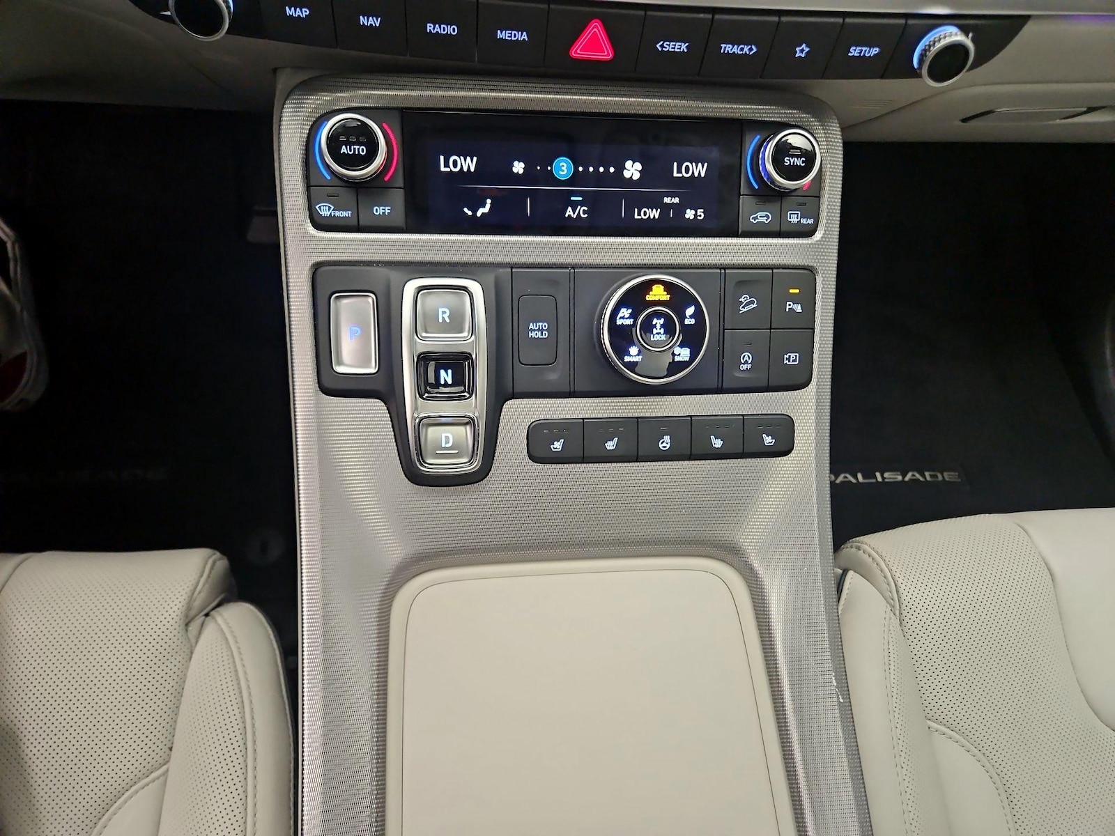 2024 Hyundai Palisade Calligraphy - Photo 19