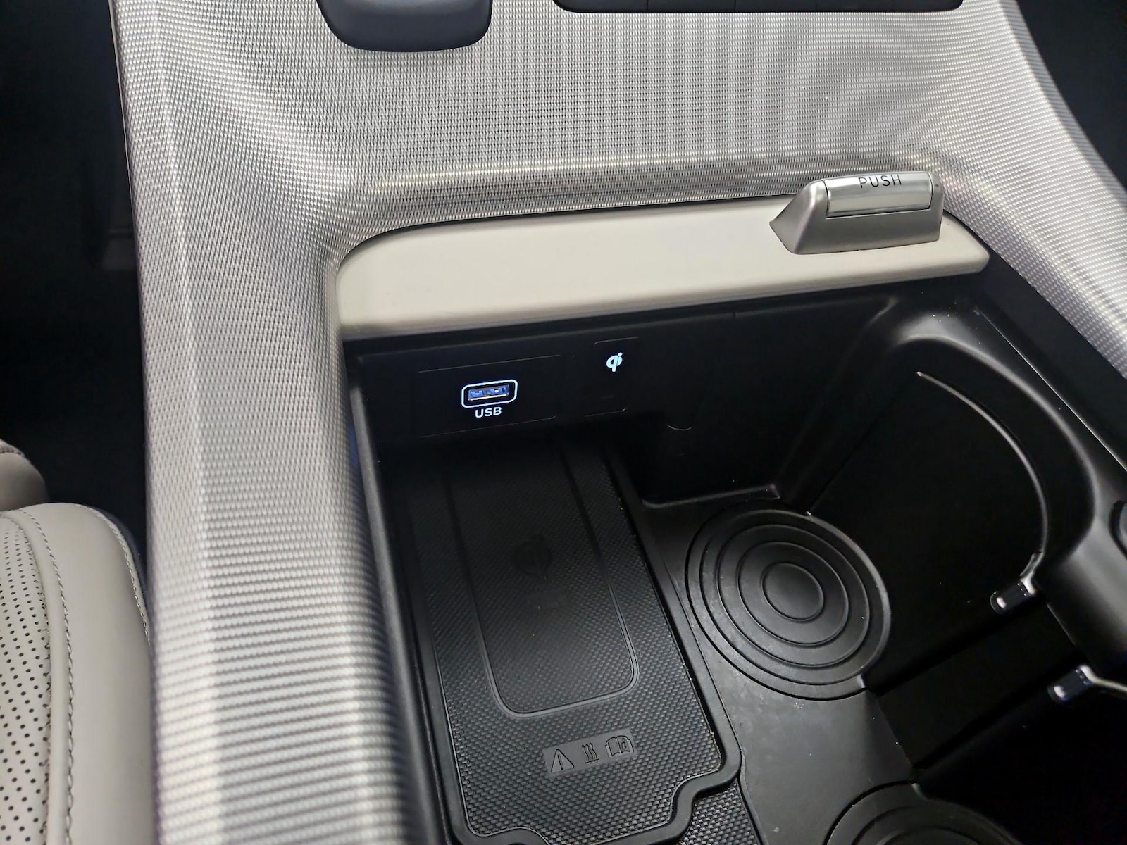 2024 Hyundai Palisade Calligraphy - Photo 20