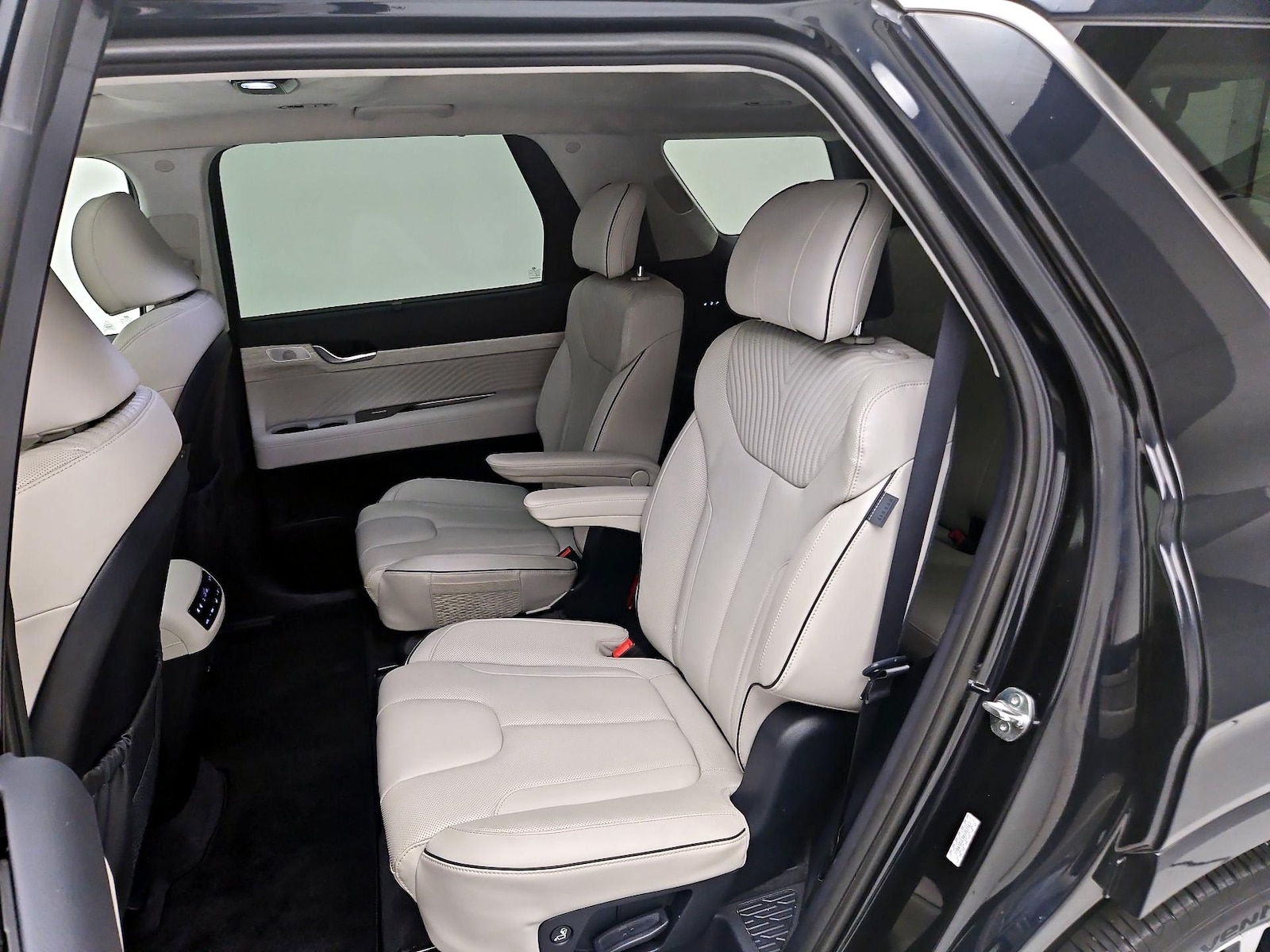 2024 Hyundai Palisade Calligraphy - Photo 22