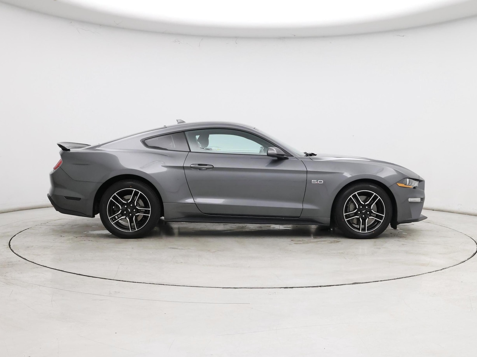 2021 Ford Mustang GT - Photo 8