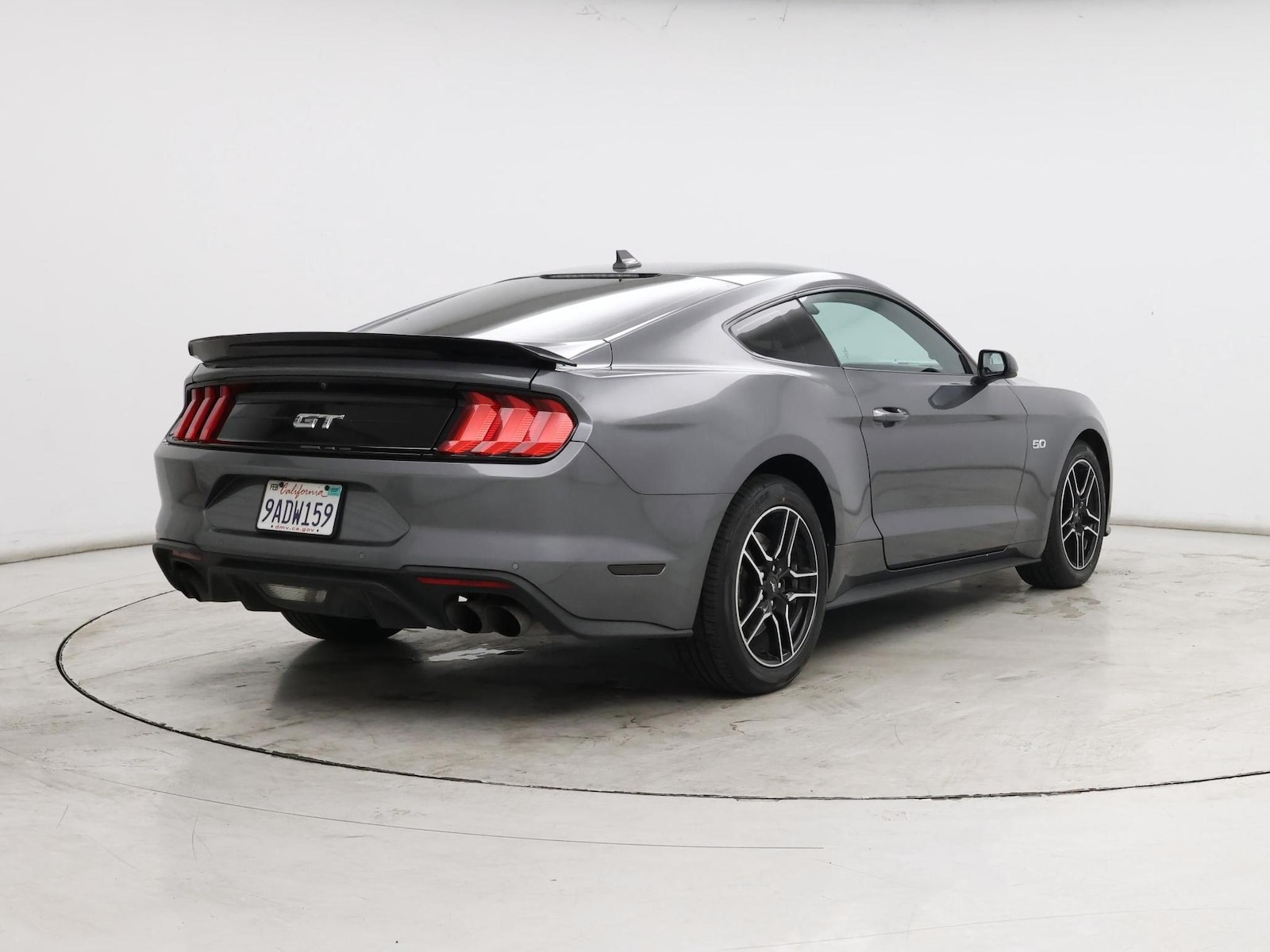 2021 Ford Mustang GT - Photo 9