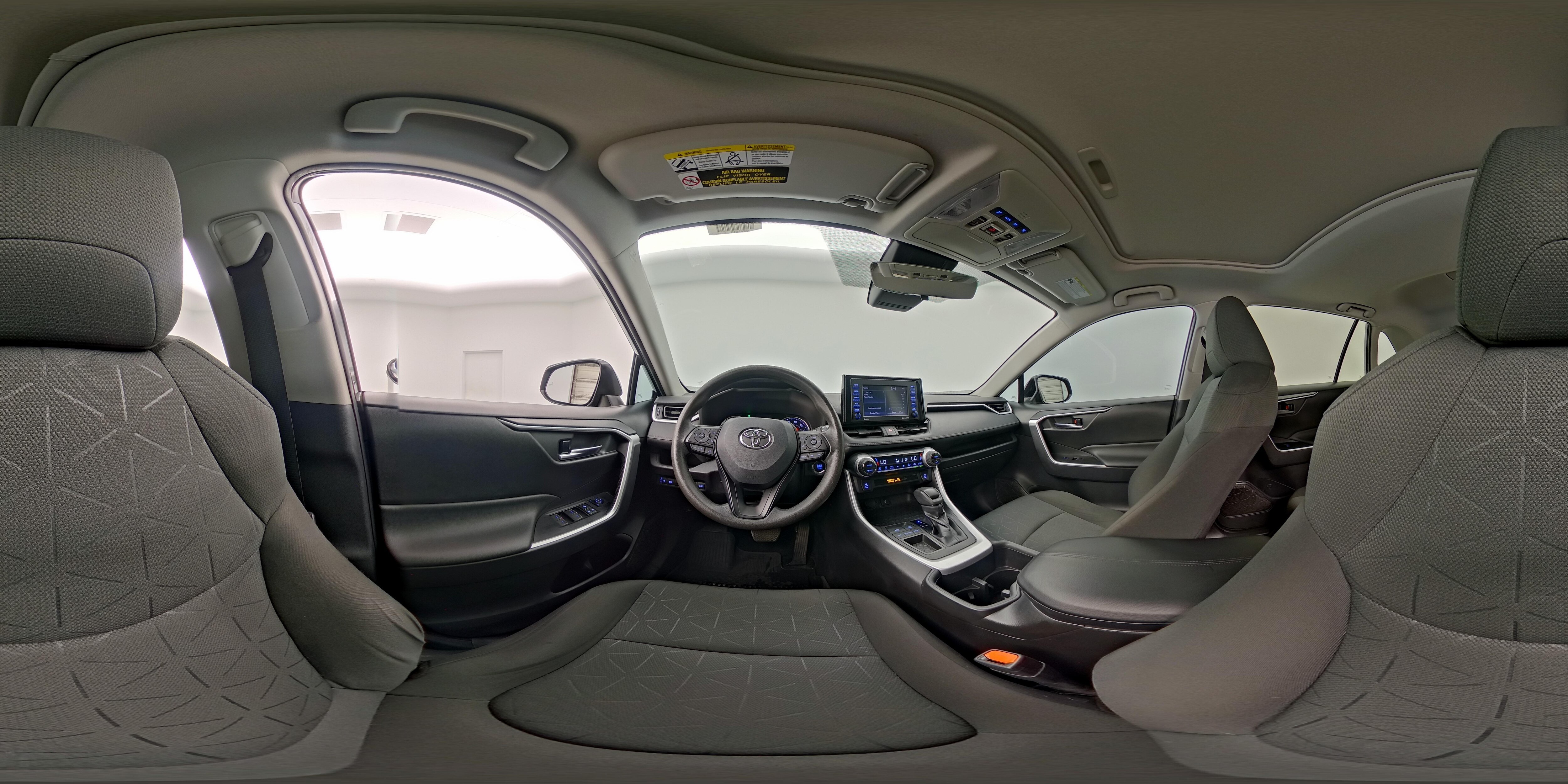 2022 Toyota RAV4 XLE - Photo 26