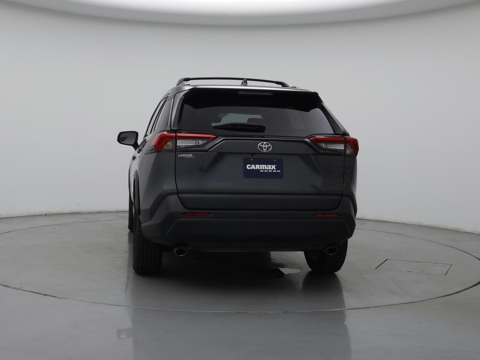 2022 Toyota RAV4 XLE - Photo 7