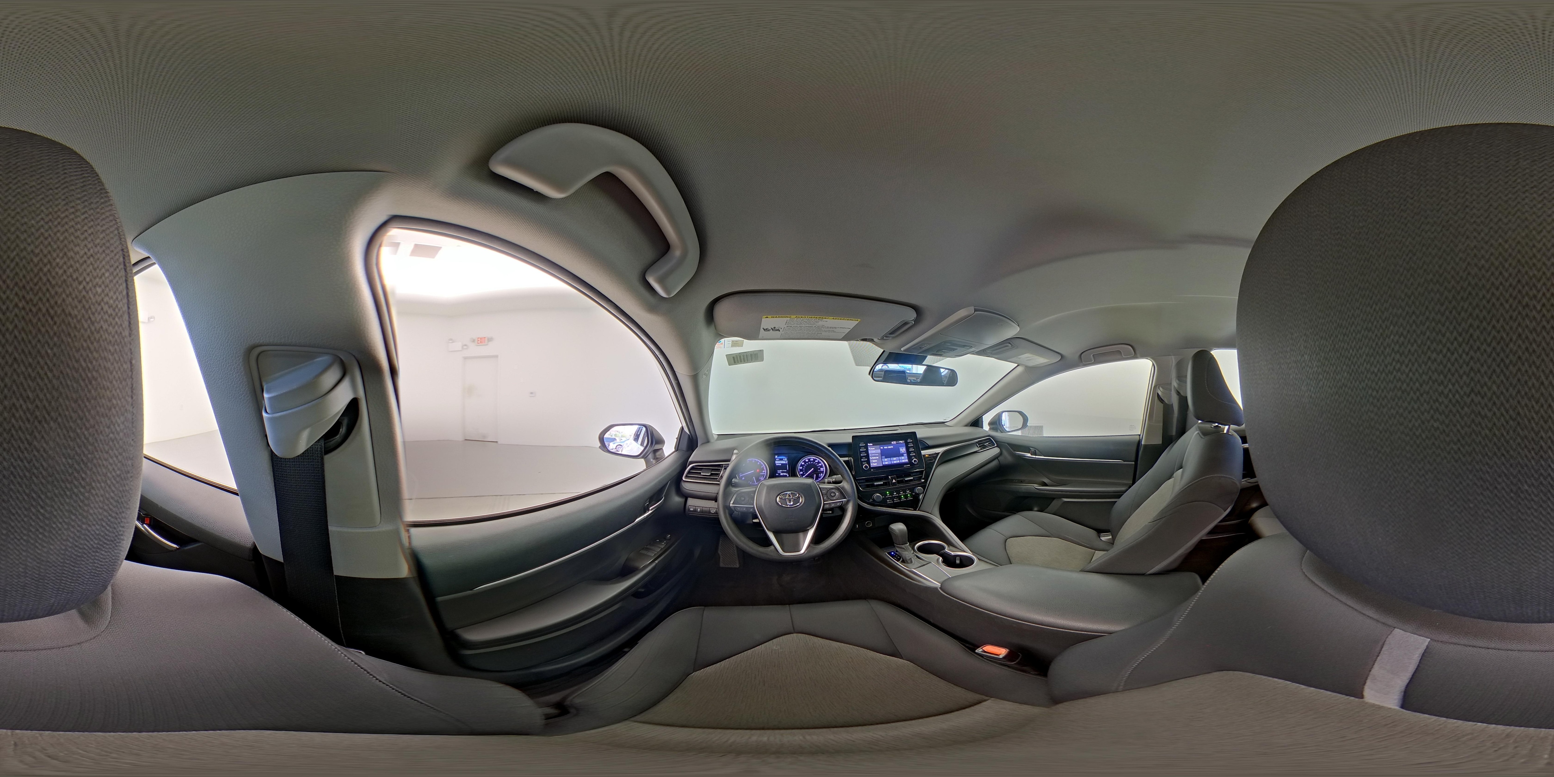 2021 Toyota Camry LE - Photo 26