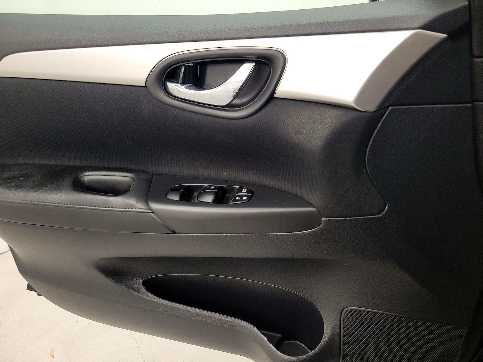 2019 Nissan Sentra S - Photo 13