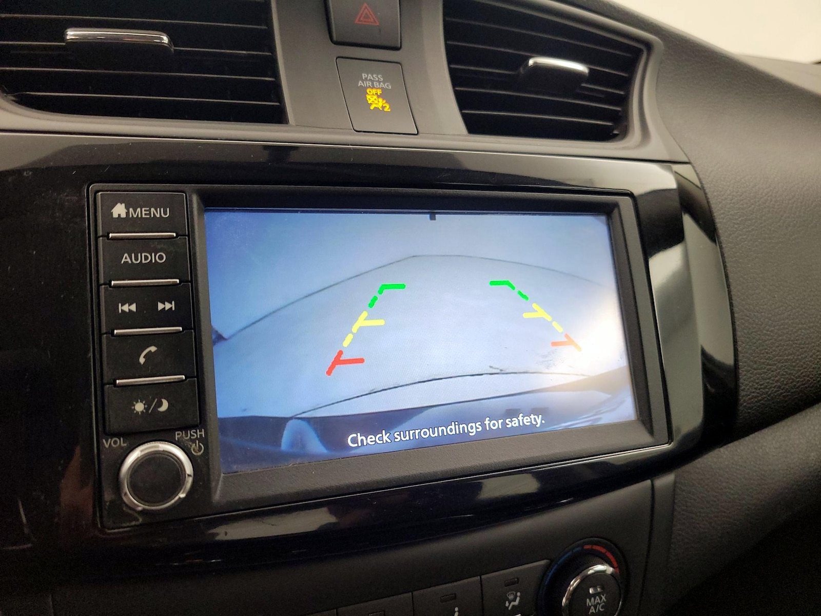 2019 Nissan Sentra S - Photo 15