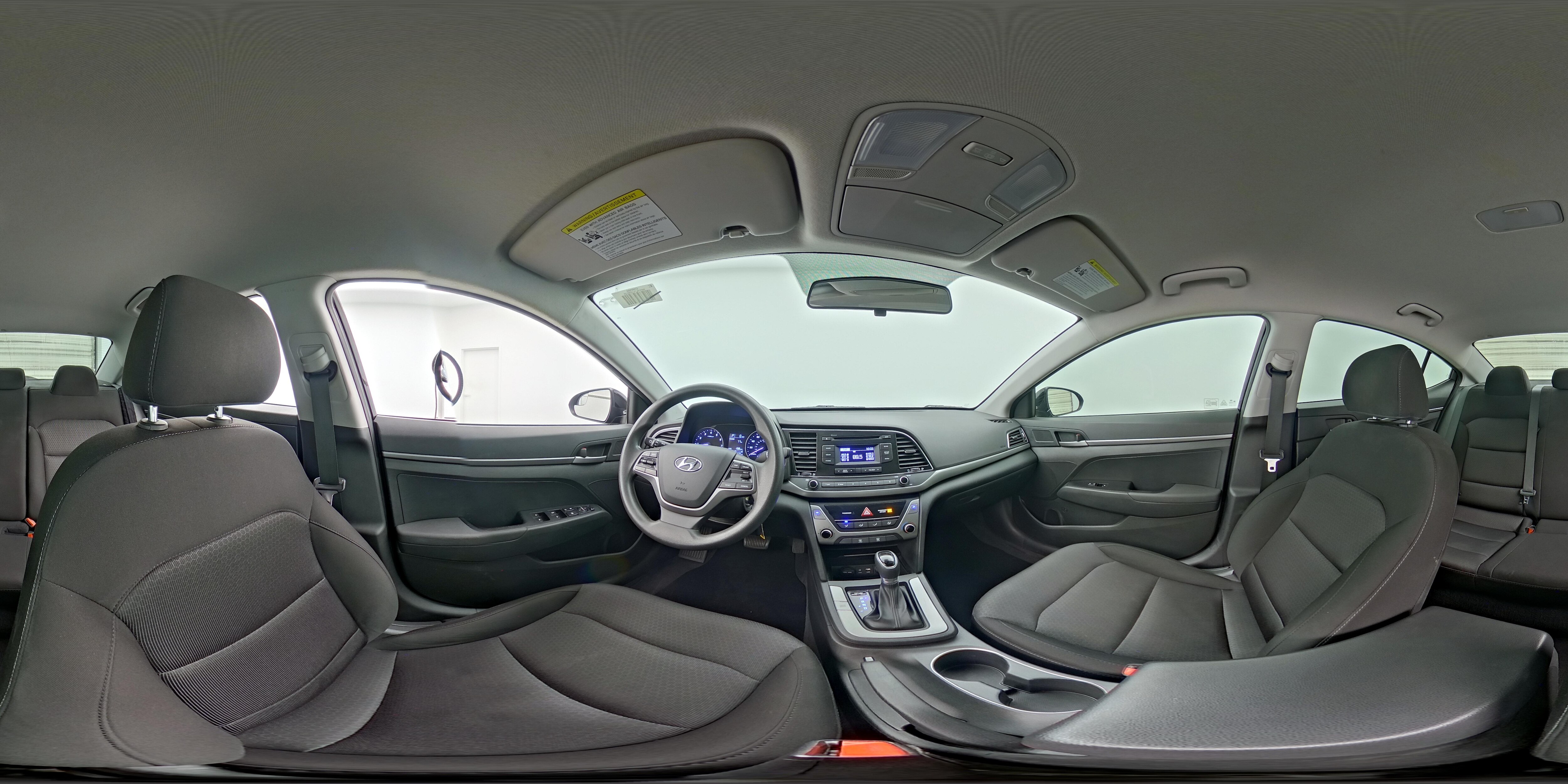 2018 Hyundai Elantra SE - Photo 23