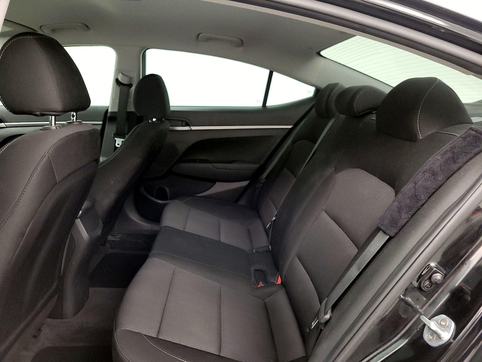 2018 Hyundai Elantra SE - Photo 19