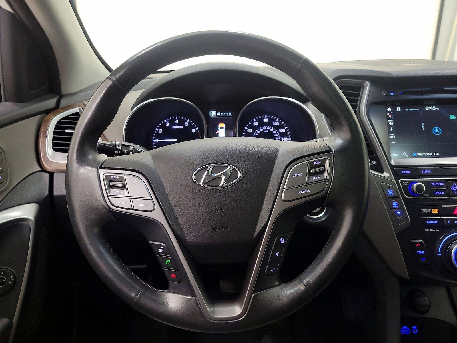 2017 Hyundai Santa Fe Limited Ultimate - Photo 11