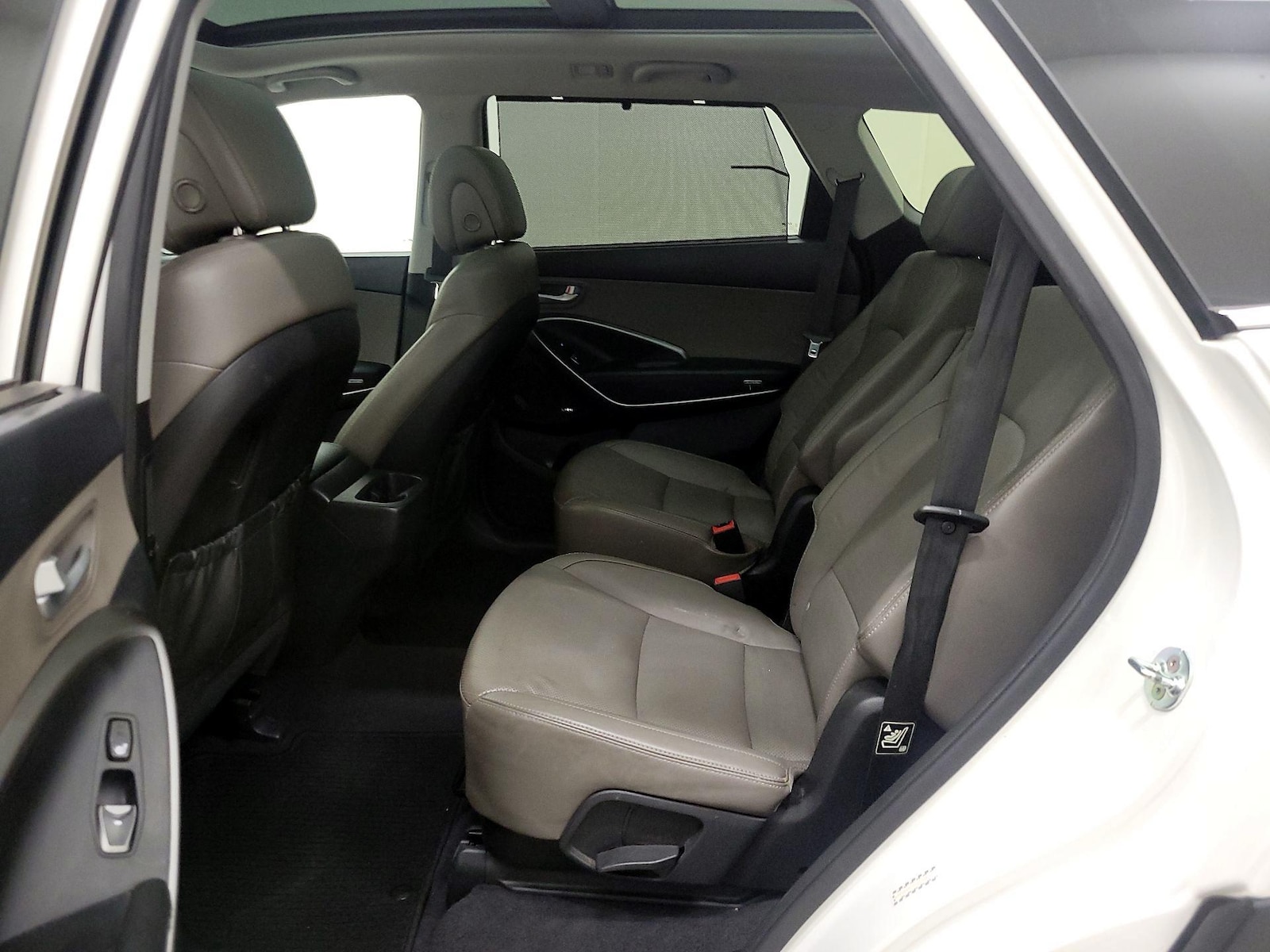 2017 Hyundai Santa Fe Limited Ultimate - Photo 22