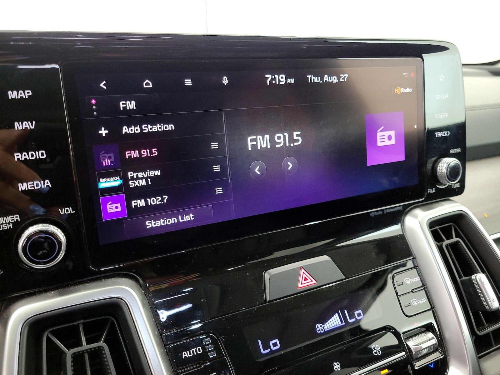 2022 Kia Sorento EX - Photo 15