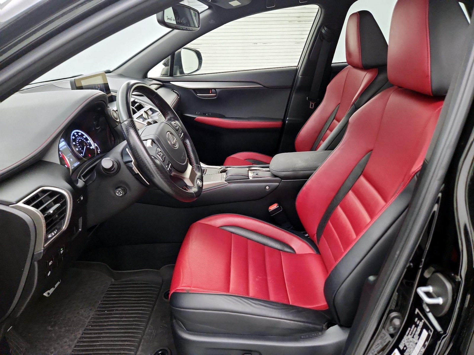 2021 Lexus NX 300 F SPORT - Photo 12