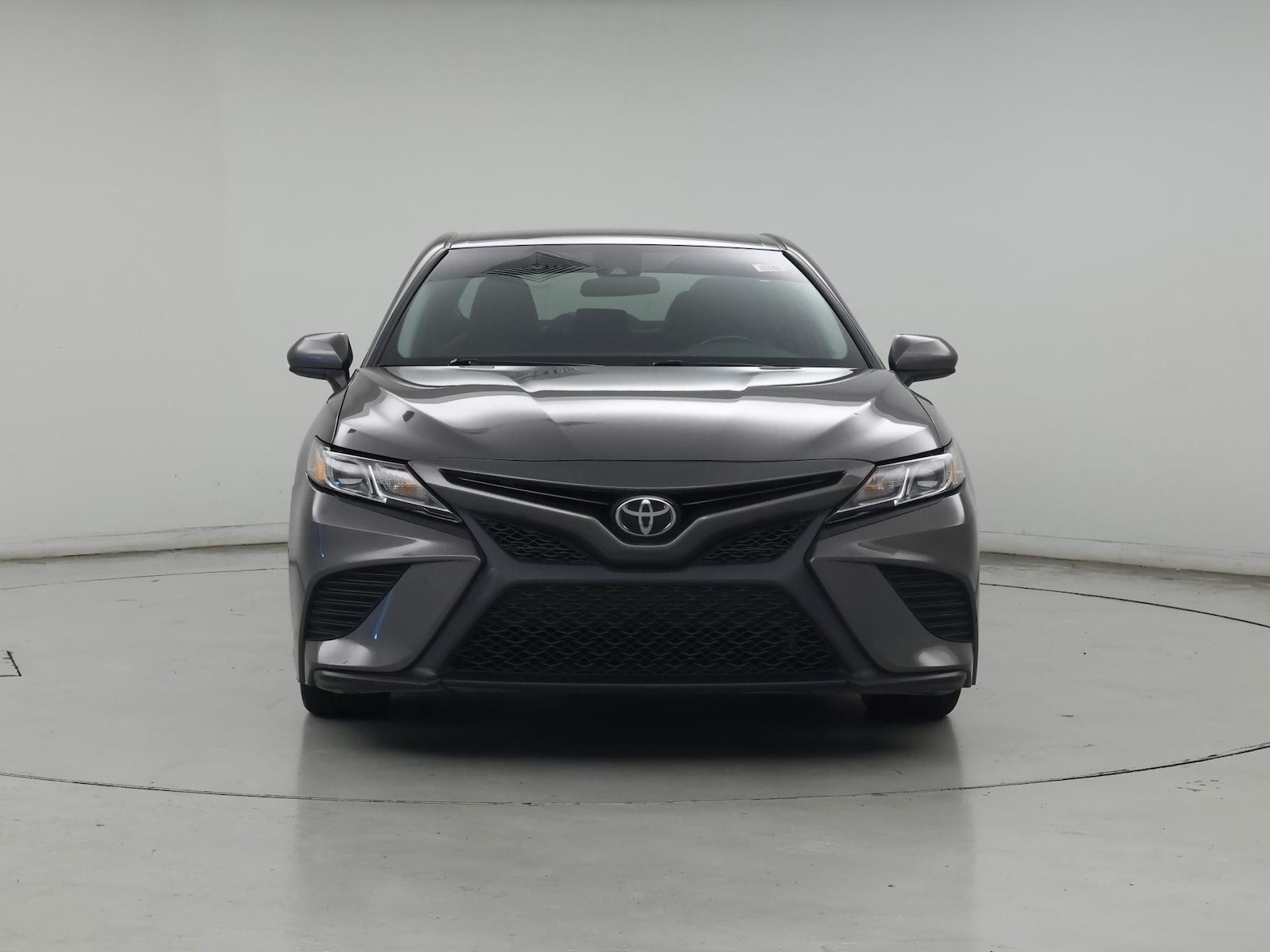 2019 Toyota Camry SE - Photo 6