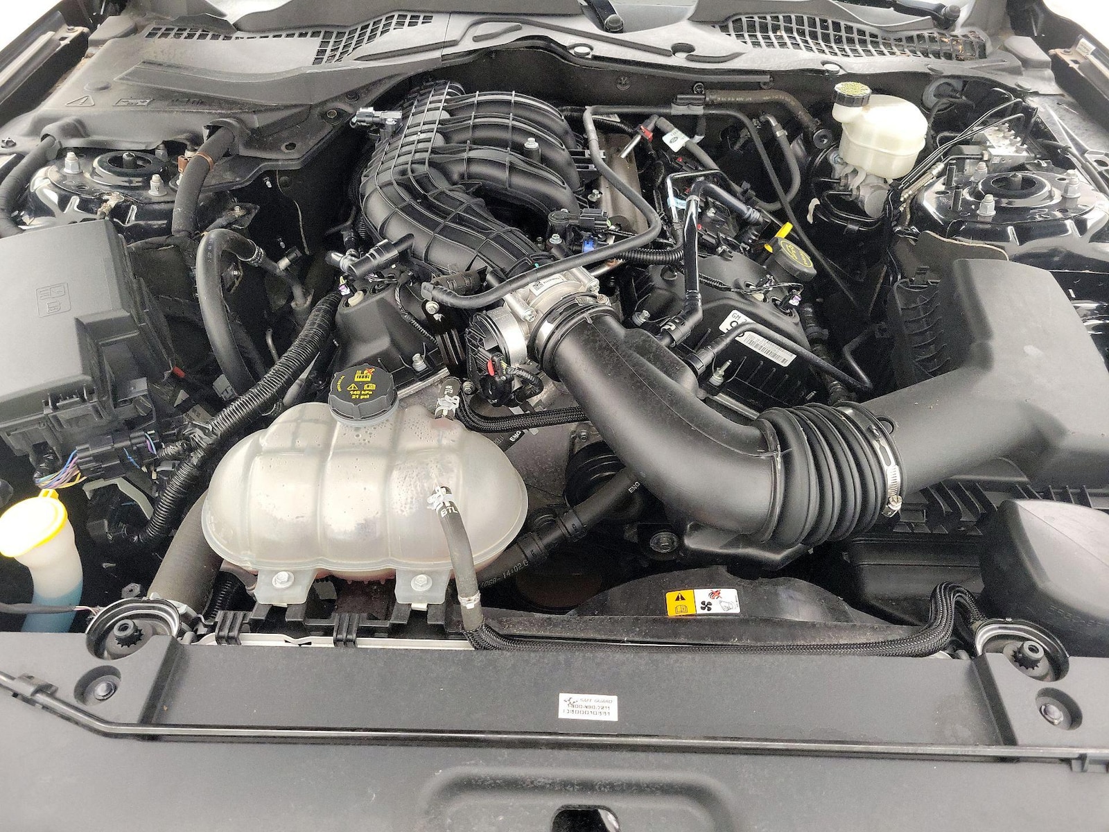 2016 Ford Mustang V6 - Photo 22