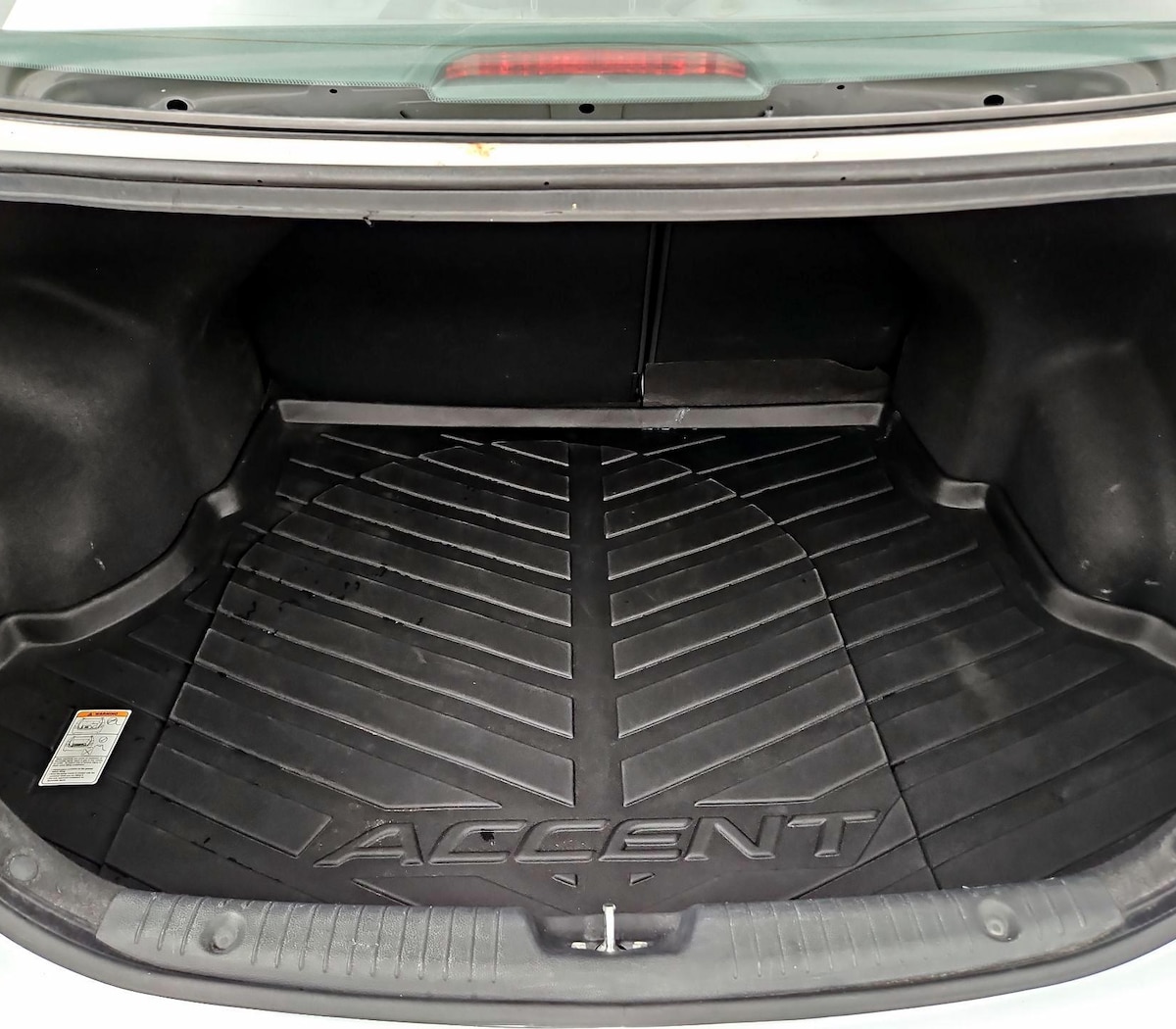 Trunk/Cargo (Seats Up)