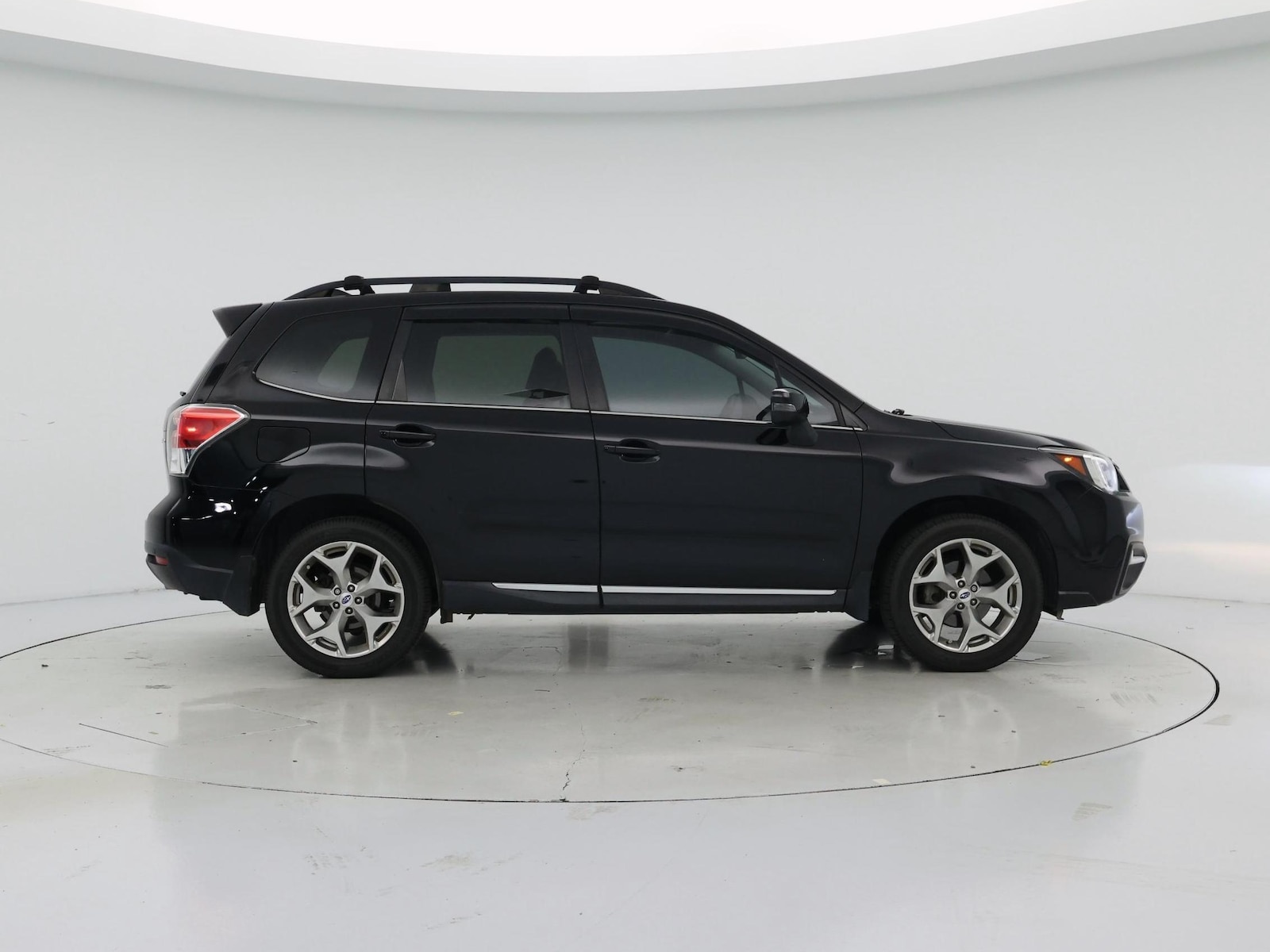 2018 Subaru Forester Touring - Photo 8