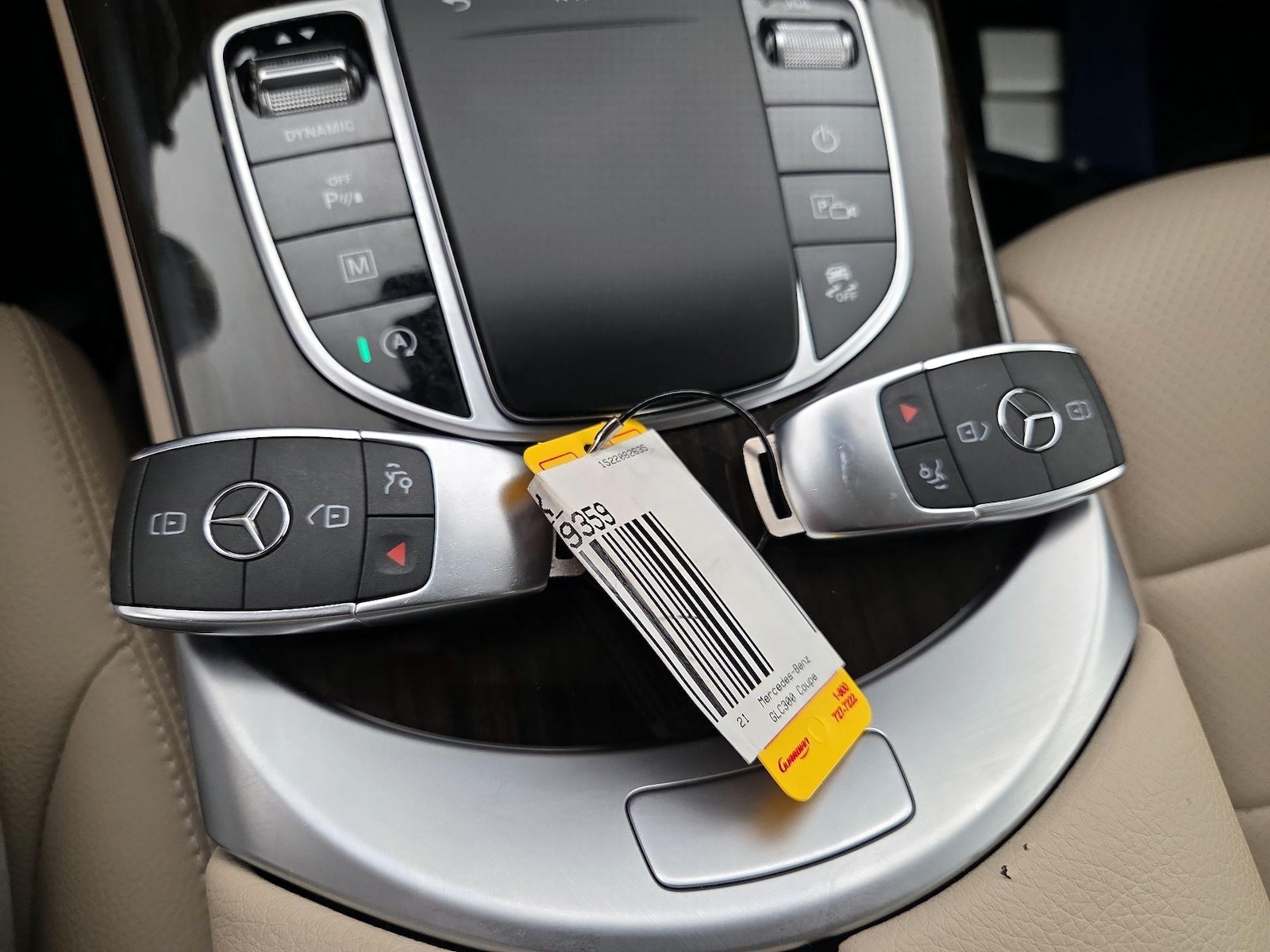 2021 Mercedes-Benz GLC Coupe GLC300 - Photo 24