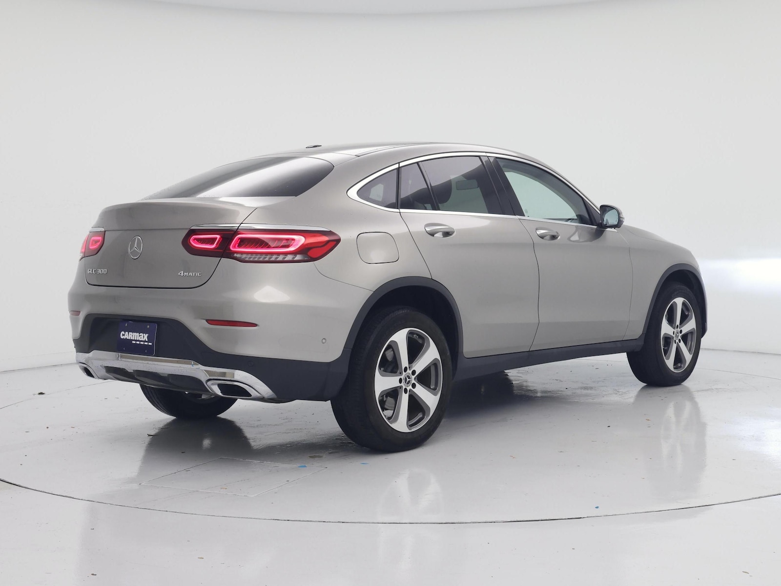 2021 Mercedes-Benz GLC Coupe GLC300 - Photo 9