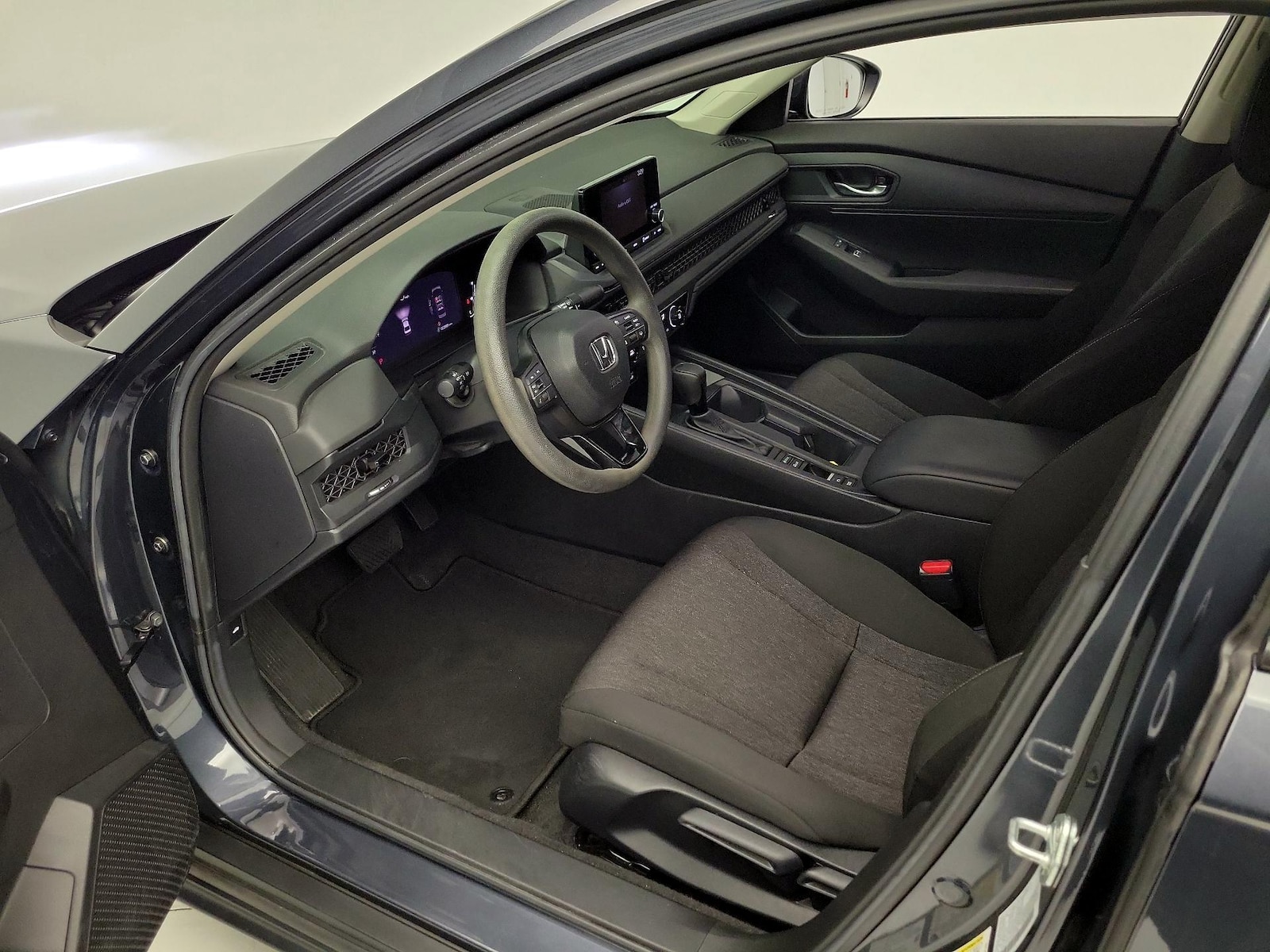 2023 Honda Accord LX - Photo 12