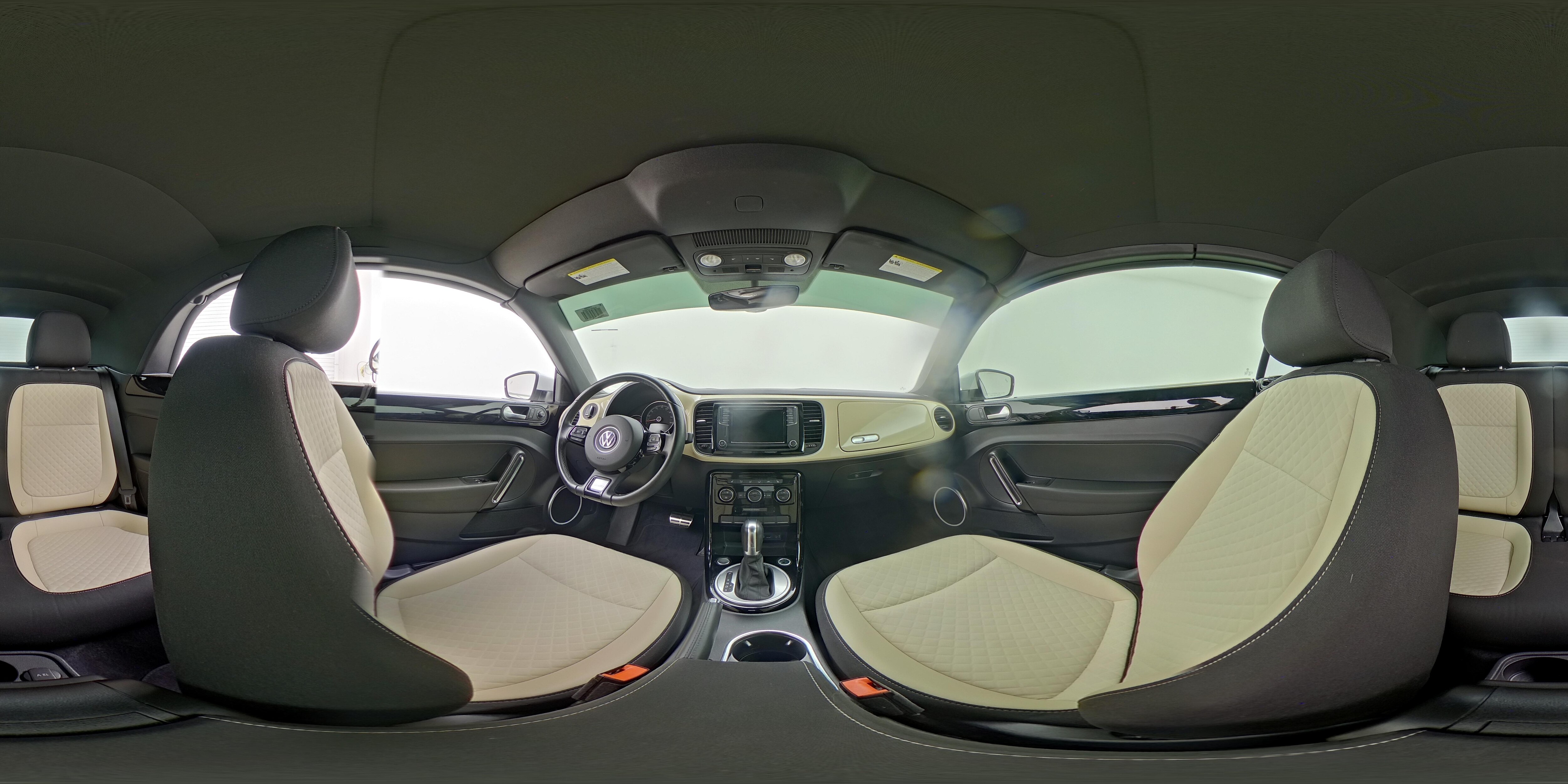 2019 Volkswagen Beetle SE - Photo 24