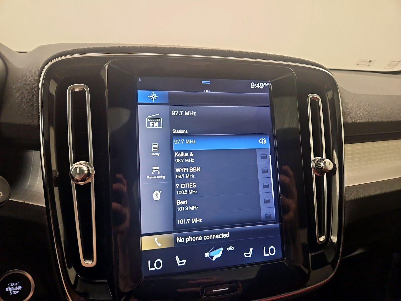 2019 Volvo XC40 Momentum - Photo 17