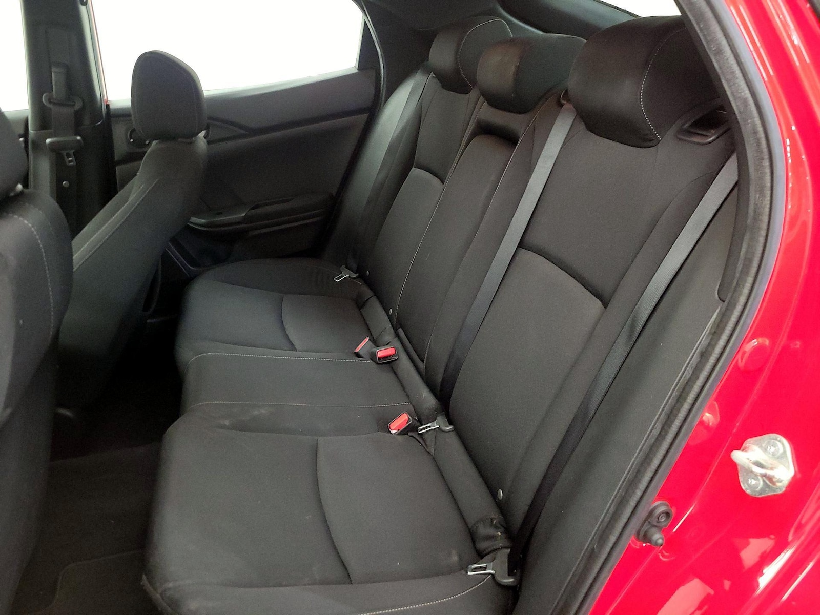 2019 Honda Civic Hatchback EX - Photo 20