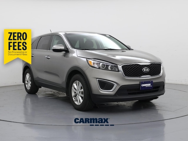 Gray 2018 Kia Sorento SUV / Crossover Front-Wheel Drive Automatic