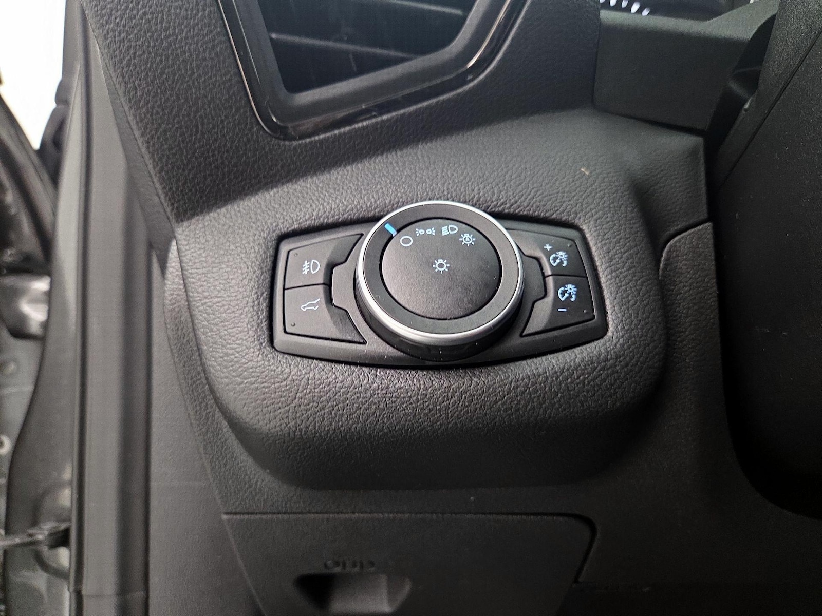 2018 Ford Escape Titanium - Photo 14