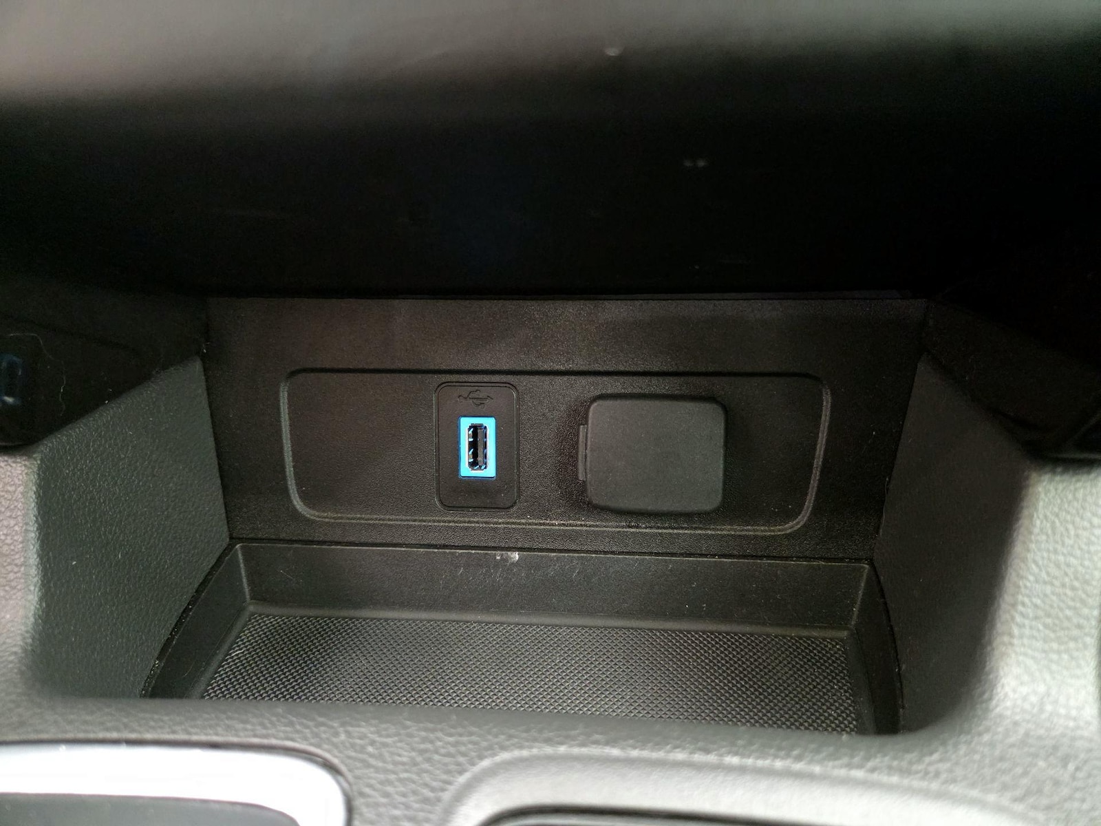 2018 Ford Escape Titanium - Photo 19
