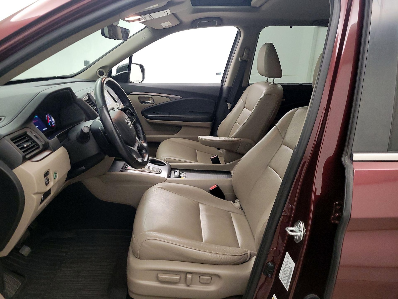 2021 Honda Pilot EX-L - Photo 12