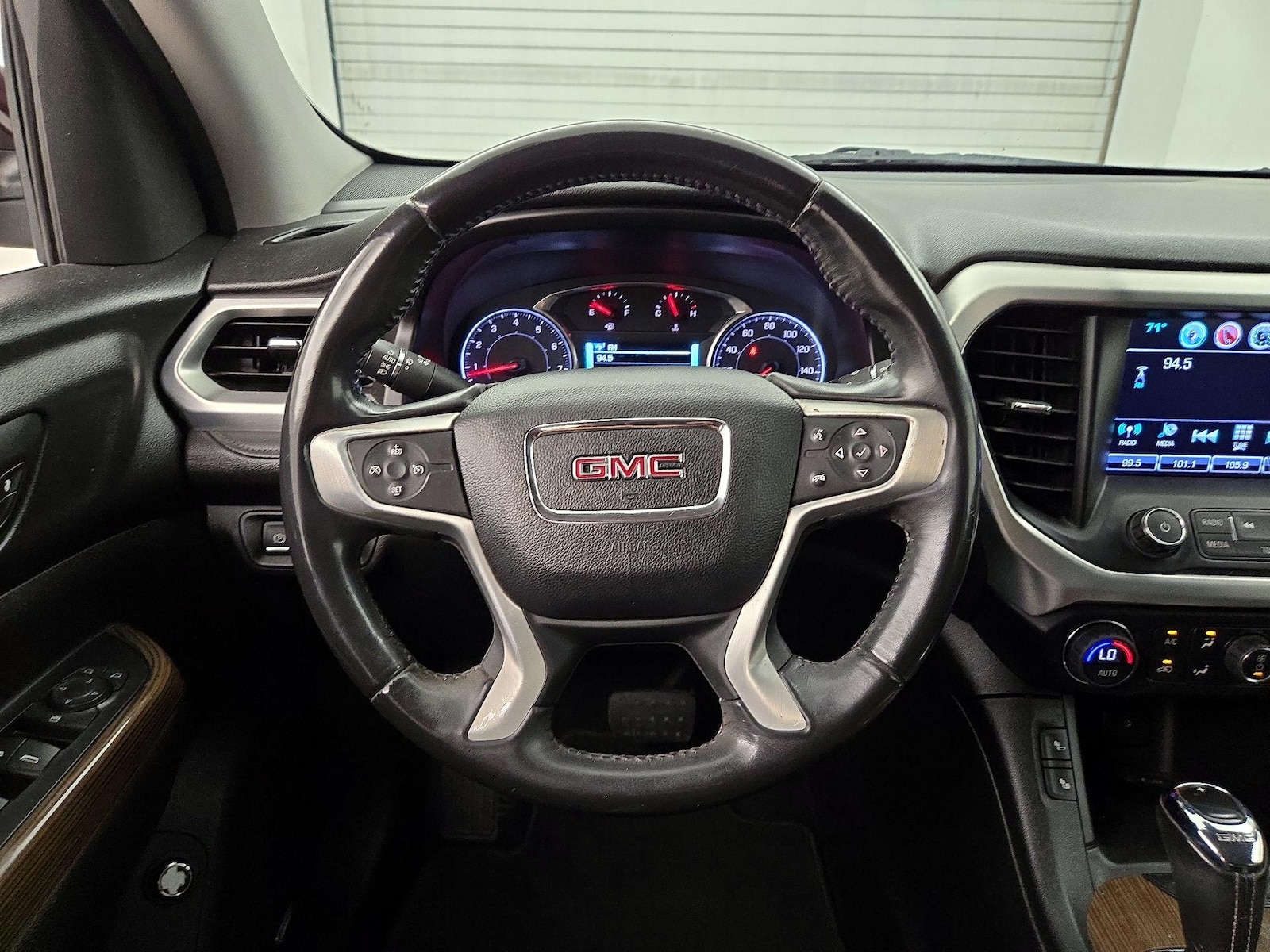 2017 GMC Acadia SLE-2 - Photo 11