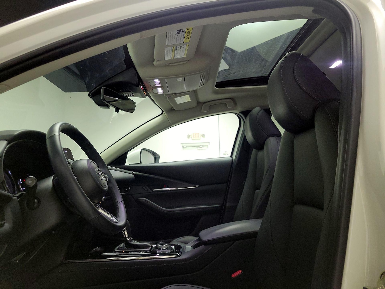 Sunroof(s) & Overhead Airbags