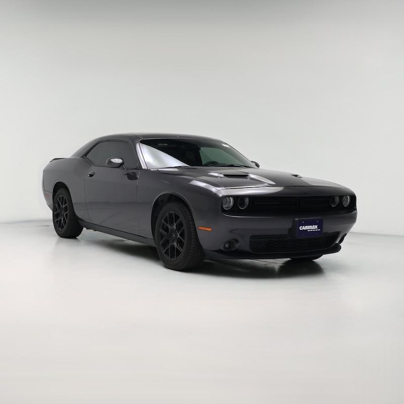 2016 Dodge Challenger SXT Plus