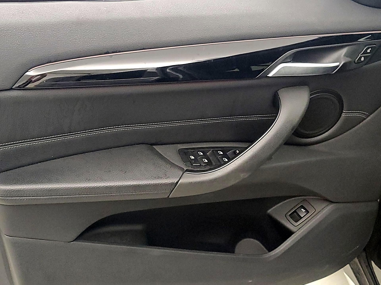2019 BMW X1 28i - Photo 13