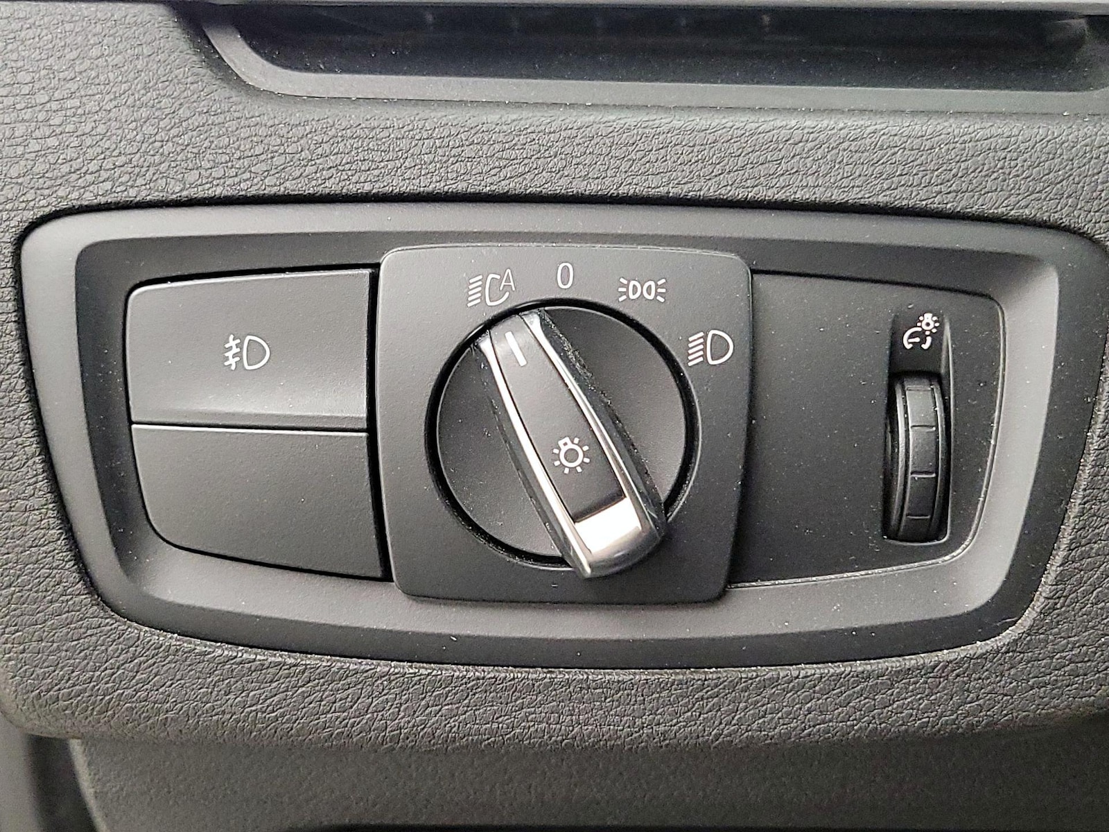 2019 BMW X1 28i - Photo 14