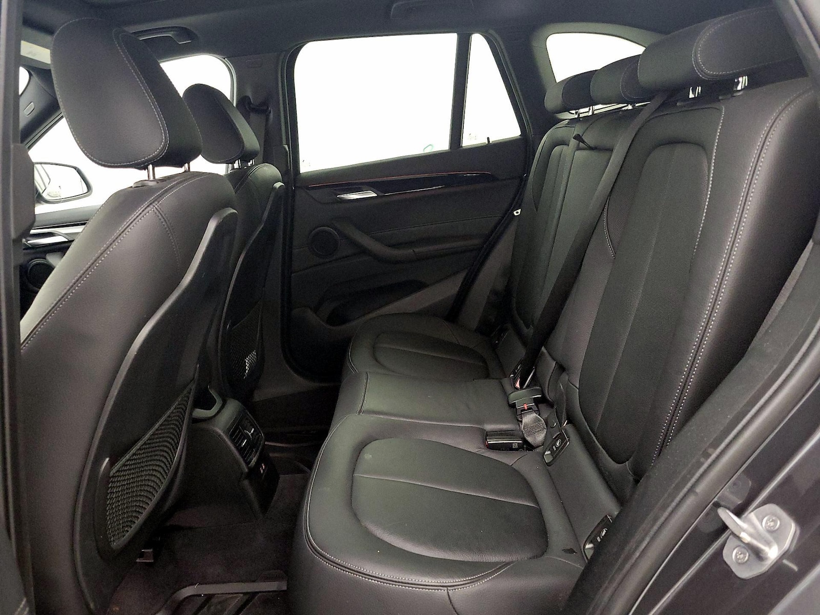 2019 BMW X1 28i - Photo 22