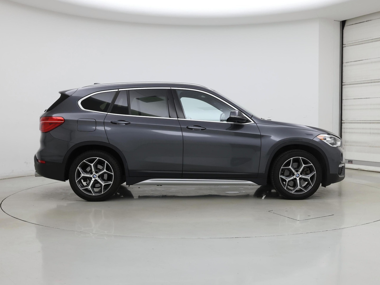 2019 BMW X1 28i - Photo 8