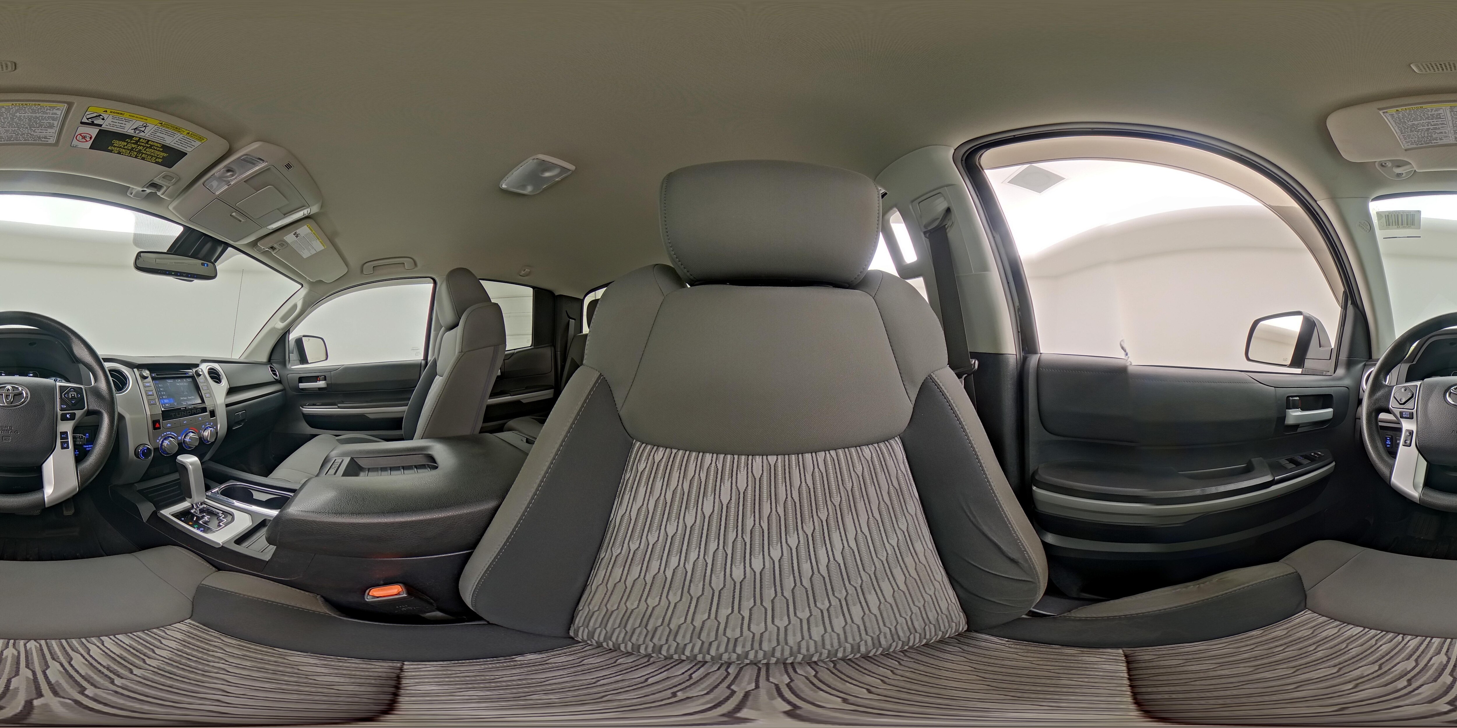 2019 Toyota Tundra SR5 - Photo 26