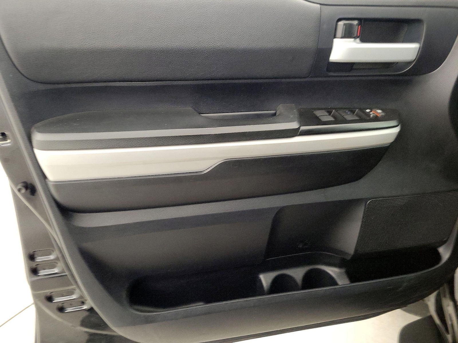 2019 Toyota Tundra SR5 - Photo 13