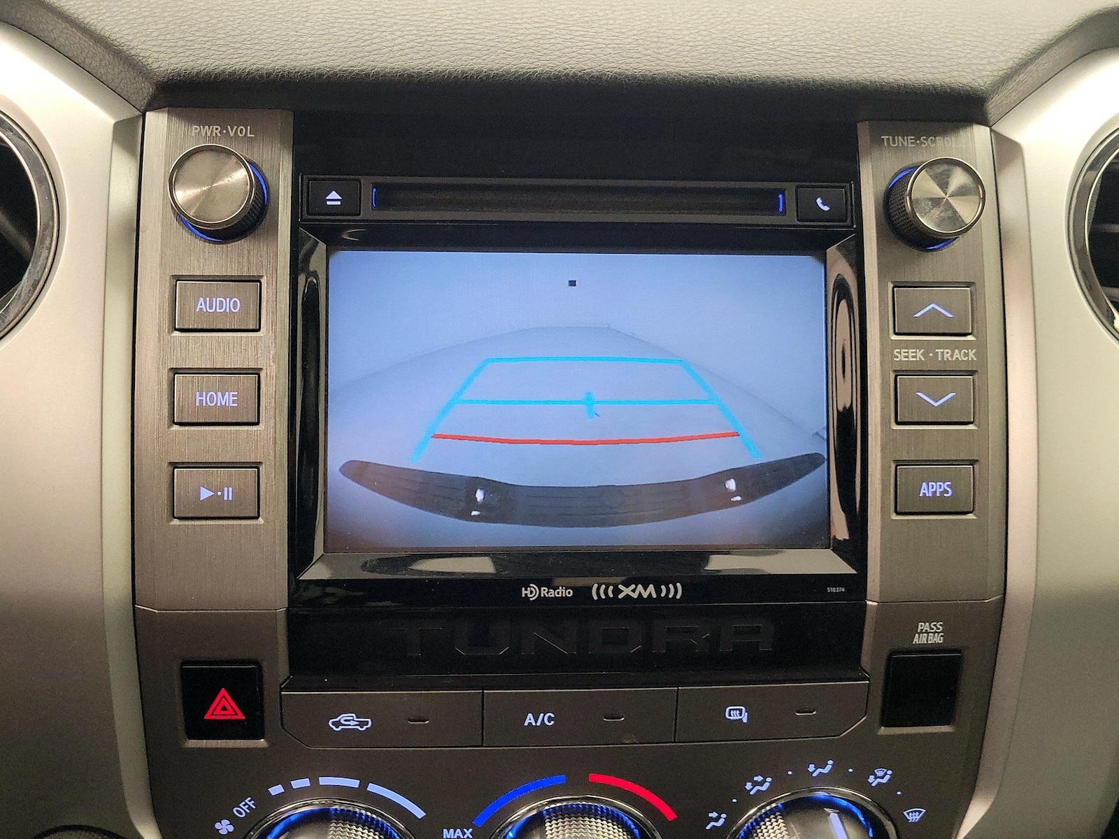 2019 Toyota Tundra SR5 - Photo 15