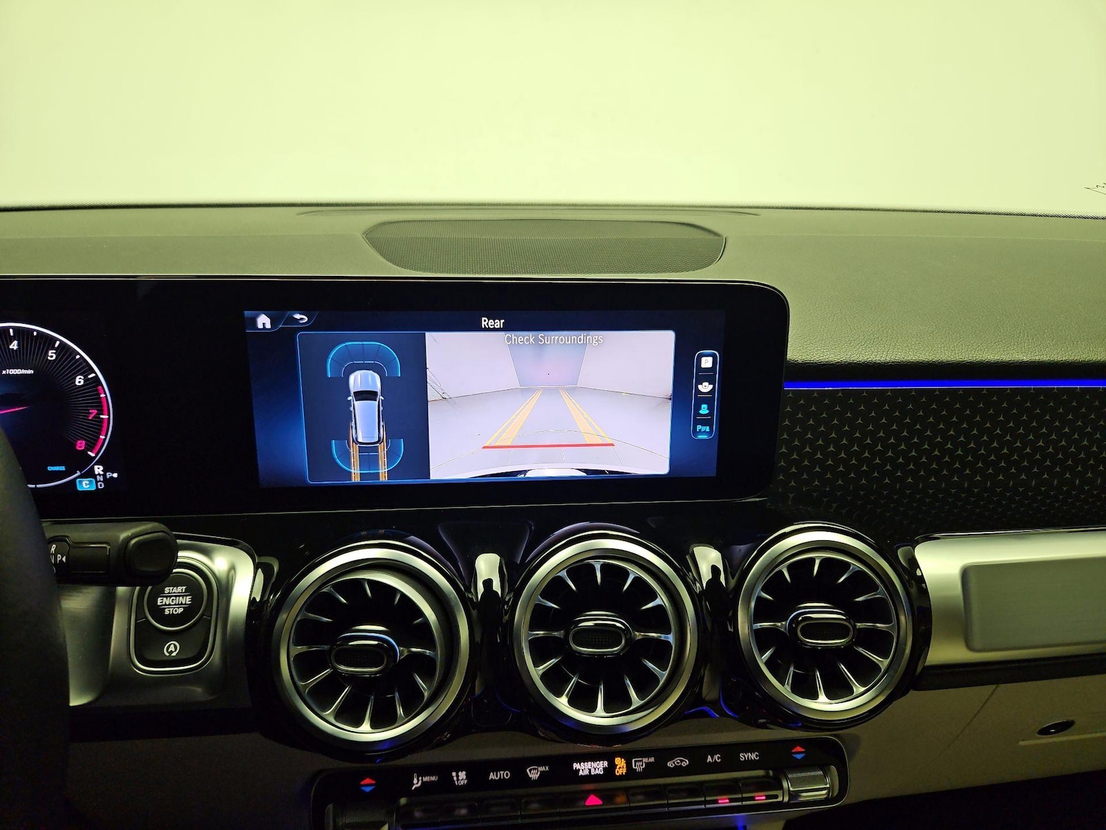 2024 Mercedes-Benz GLB Base - Photo 14