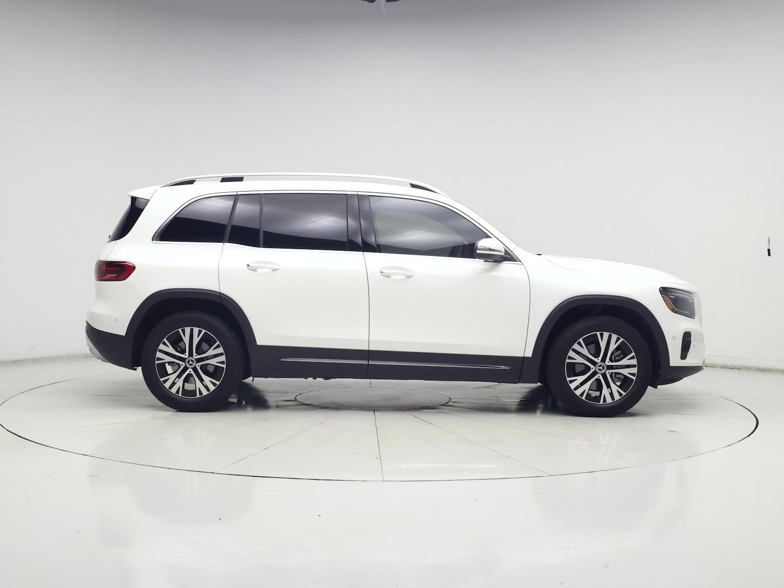2024 Mercedes-Benz GLB Base - Photo 8