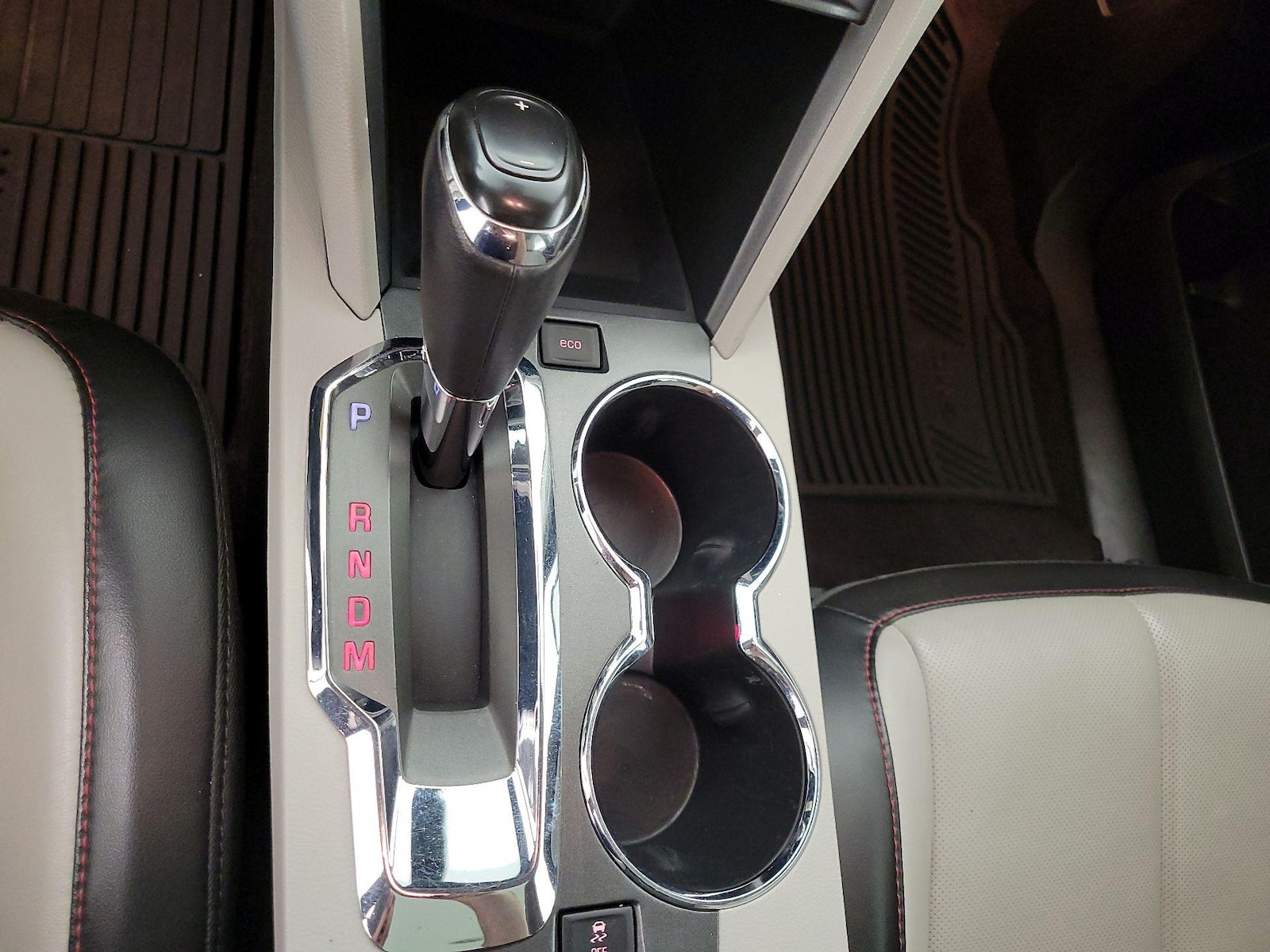2016 GMC Terrain SLT - Photo 17